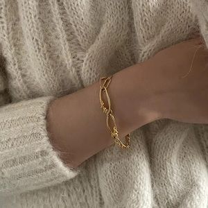 New 18K Gold Vermeil asymmetrical chain link bracelet